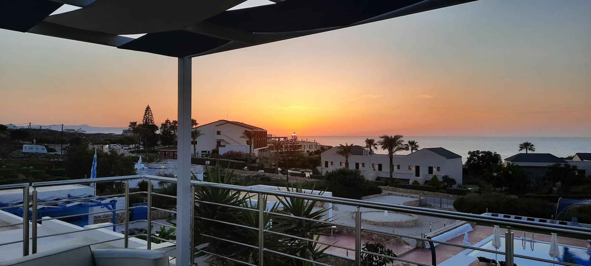 Poseidon Suites Hotel Stavrós エクステリア 写真