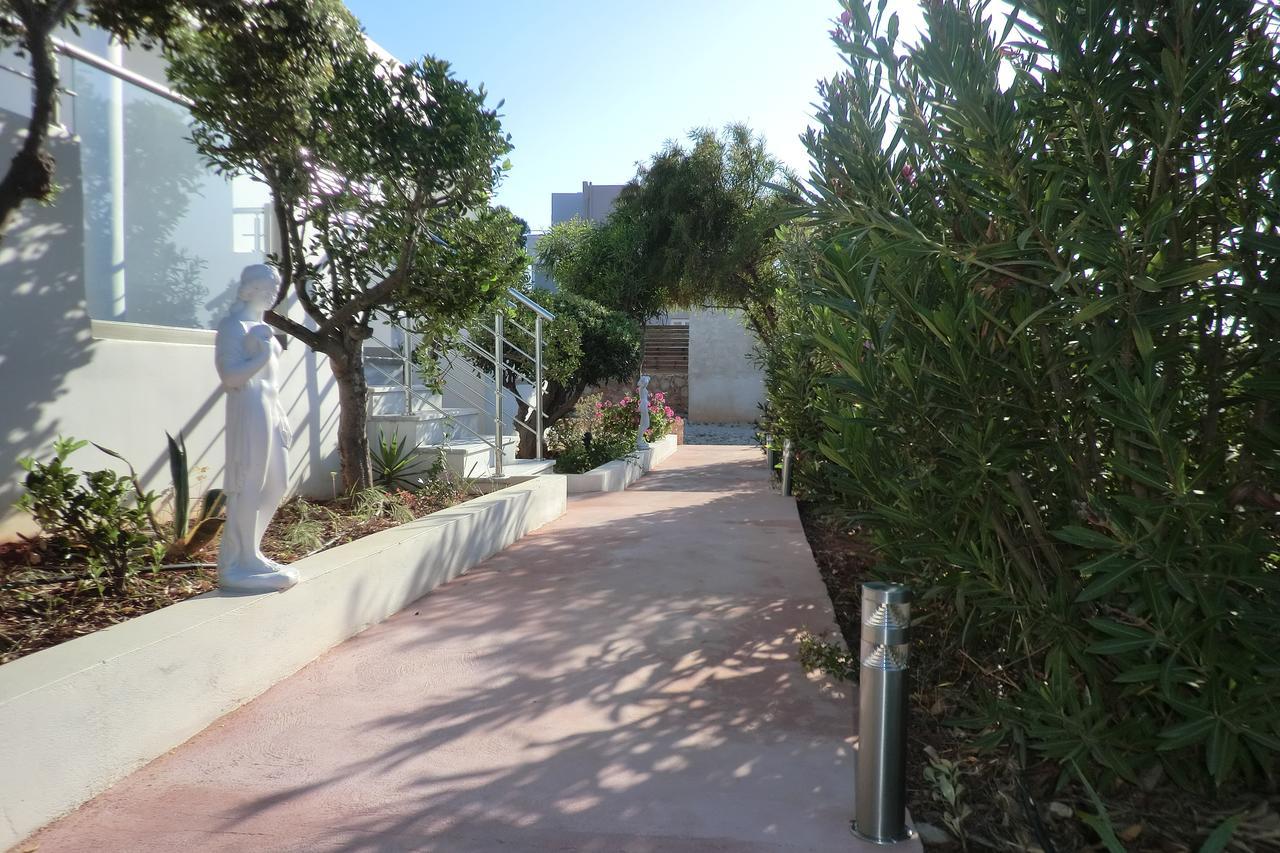 Poseidon Suites Hotel Stavrós エクステリア 写真