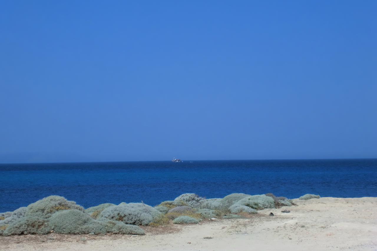 Poseidon Suites Hotel Stavrós エクステリア 写真