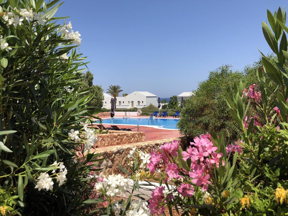 Poseidon Suites Hotel Stavrós エクステリア 写真