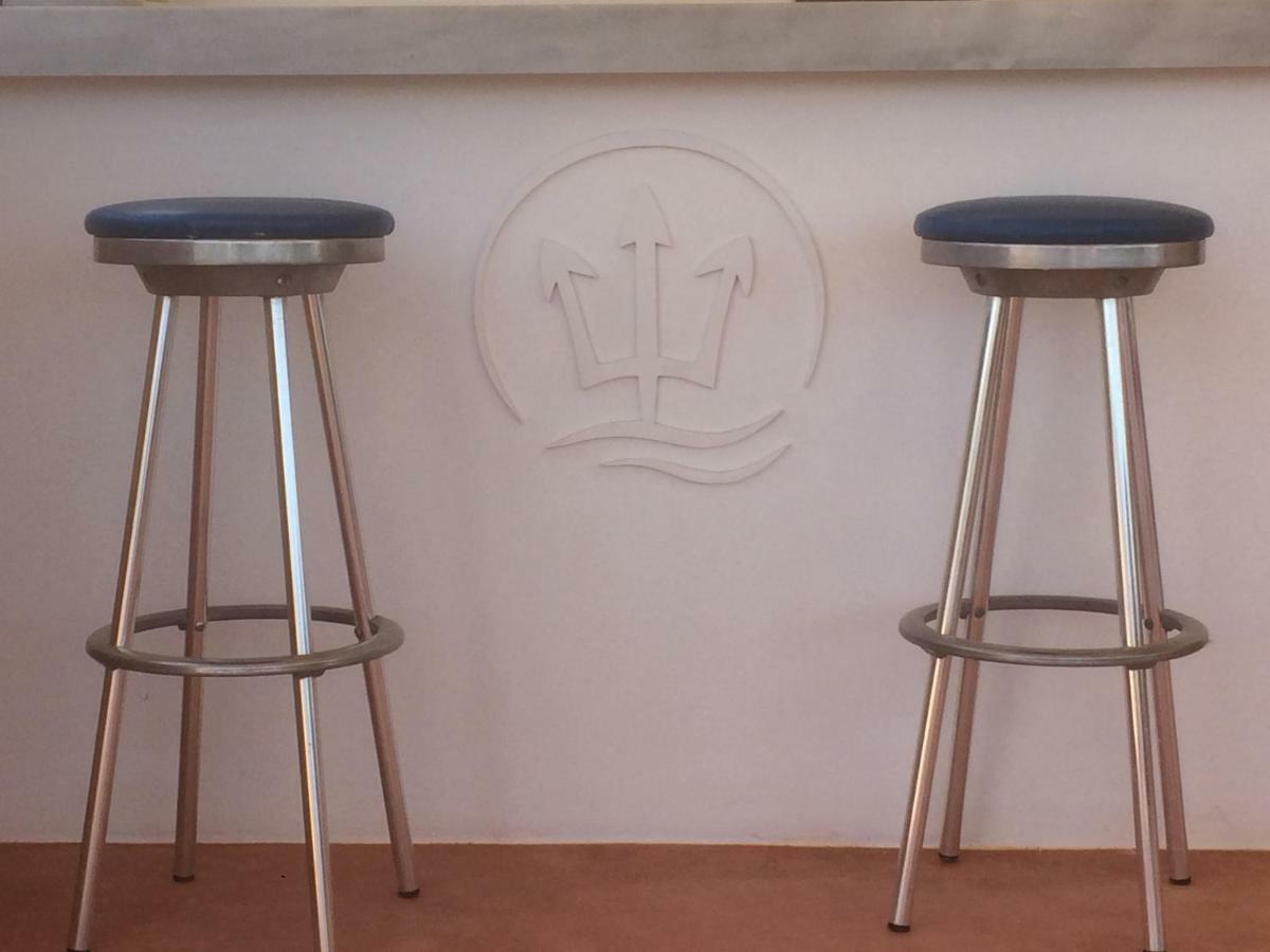 Poseidon Suites Hotel Stavrós エクステリア 写真